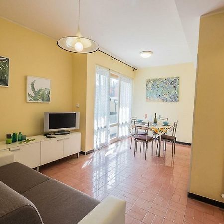 Mae'S Apartment مونتيروسّو ال ماري المظهر الخارجي الصورة