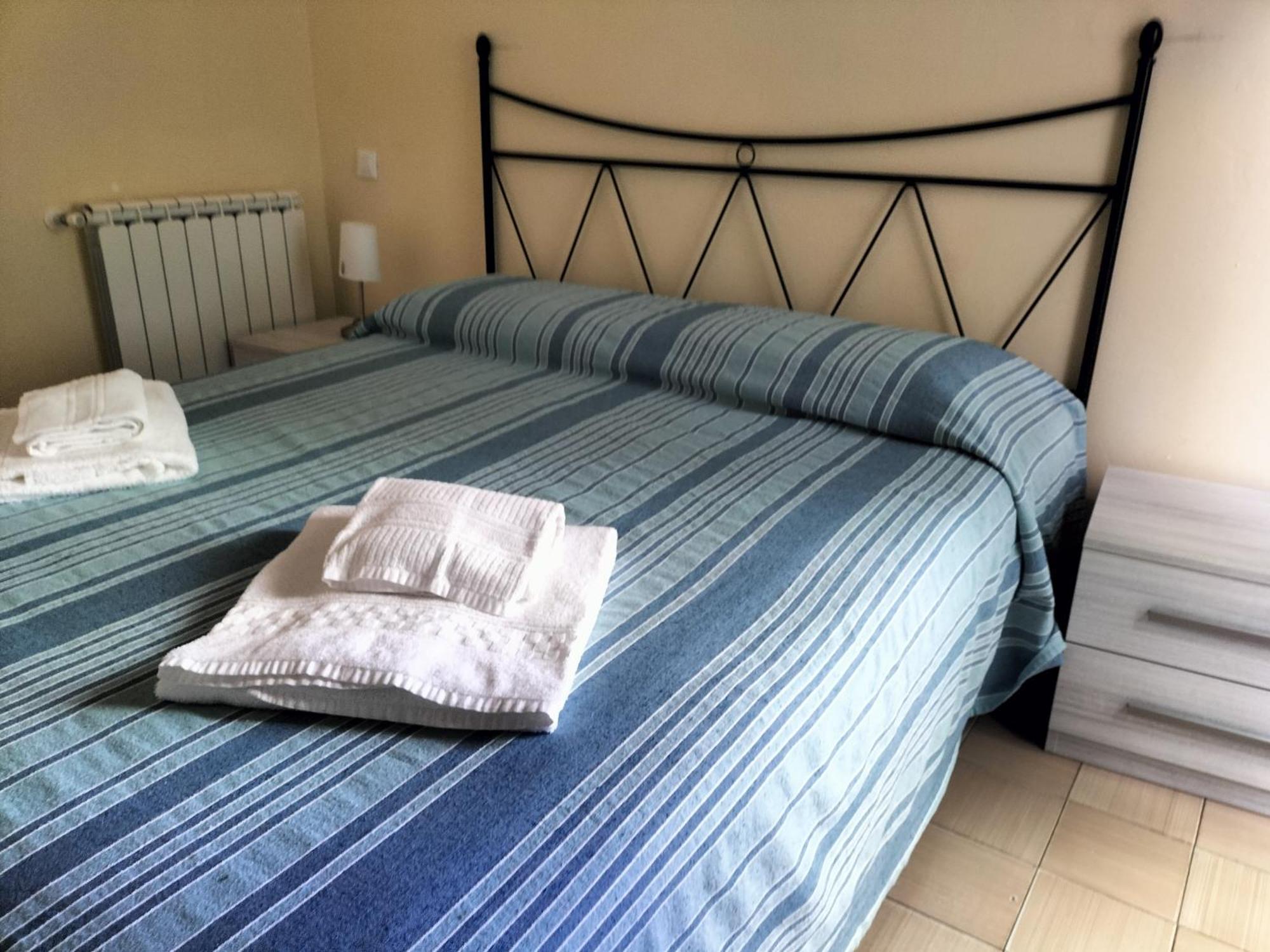 Mae'S Apartment مونتيروسّو ال ماري المظهر الخارجي الصورة